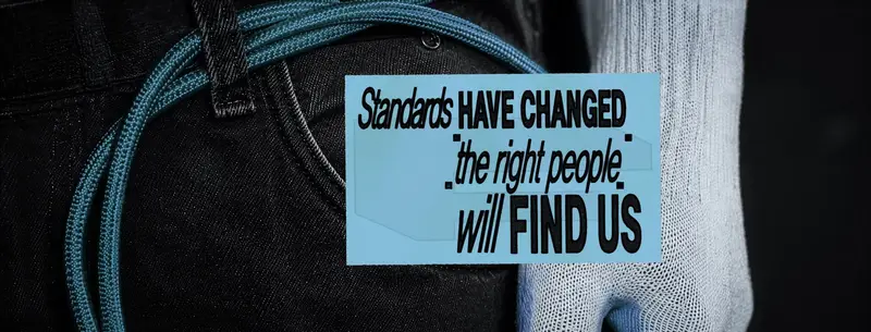 Bìa fanpage FLUX Club — Standards have changed, the right people will find us